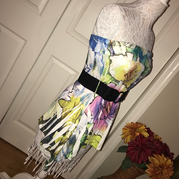 Mandee Fun & Flirty Belted Tube Top 😍 - Picture 3 of 11